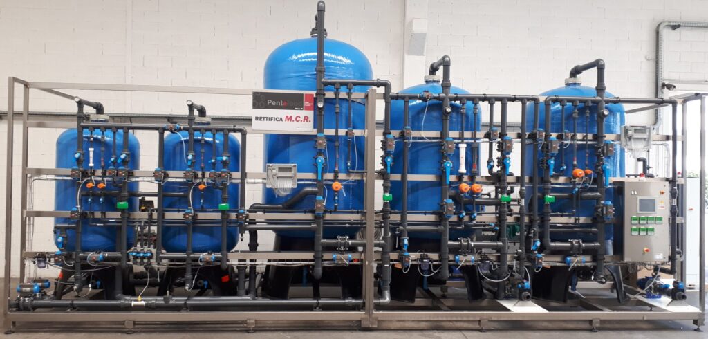 Instalación industrial para la rectificación de mosto de uva en procesos alimentarios