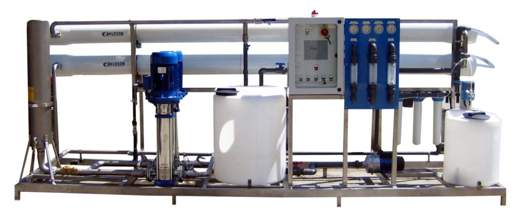 Sistema industrial de ósmosis para tratamiento primario de agua en procesos alimentarios