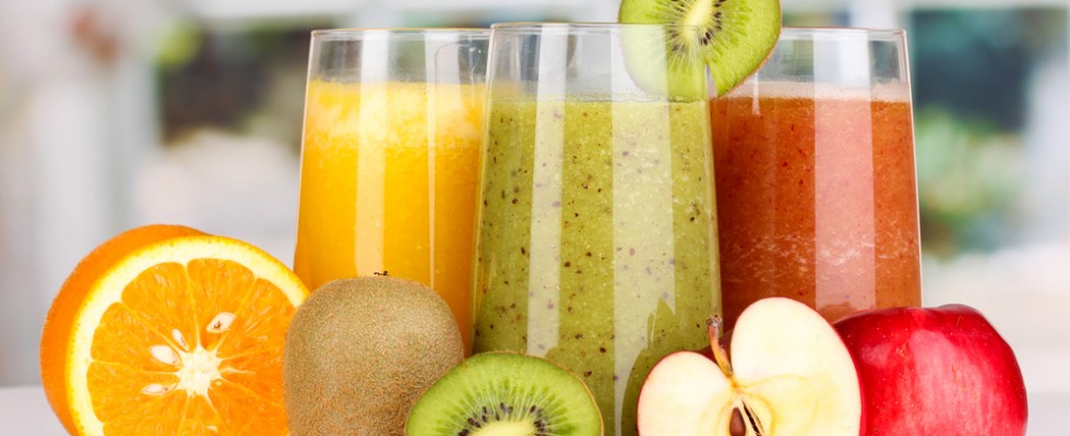 Equipos industriales para el procesamiento y filtración de zumos de frutas
